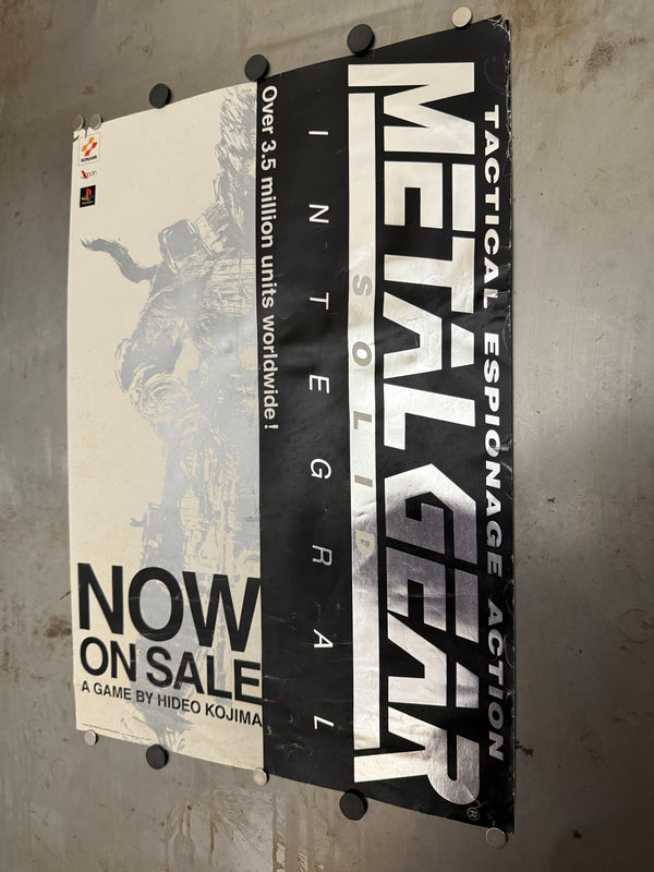 “Metal Gear Solid Integral”, Original Japanese Video Game Promotional Poster 1999, B3 Size (36 × 51 cm) — Ultra Rare Metallic Silver Variant P209