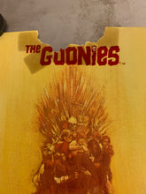 Load image into Gallery viewer, &quot;The Goonies&quot;, Original Release Japanese Movie Poster 1985, B2 Size (51 x 73cm) H226
