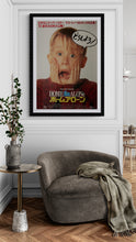 Load image into Gallery viewer, &quot;Home Alone&quot;, Original Release Japanese Movie Poster 1990, B2 Size (51 x 73cm) E199
