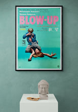 Load image into Gallery viewer, &quot;Blow Up&quot;, Original Release Japanese Movie Poster 1967, Very Rare, B2 Size (28 x 20 in. (51cm x 73cm))
